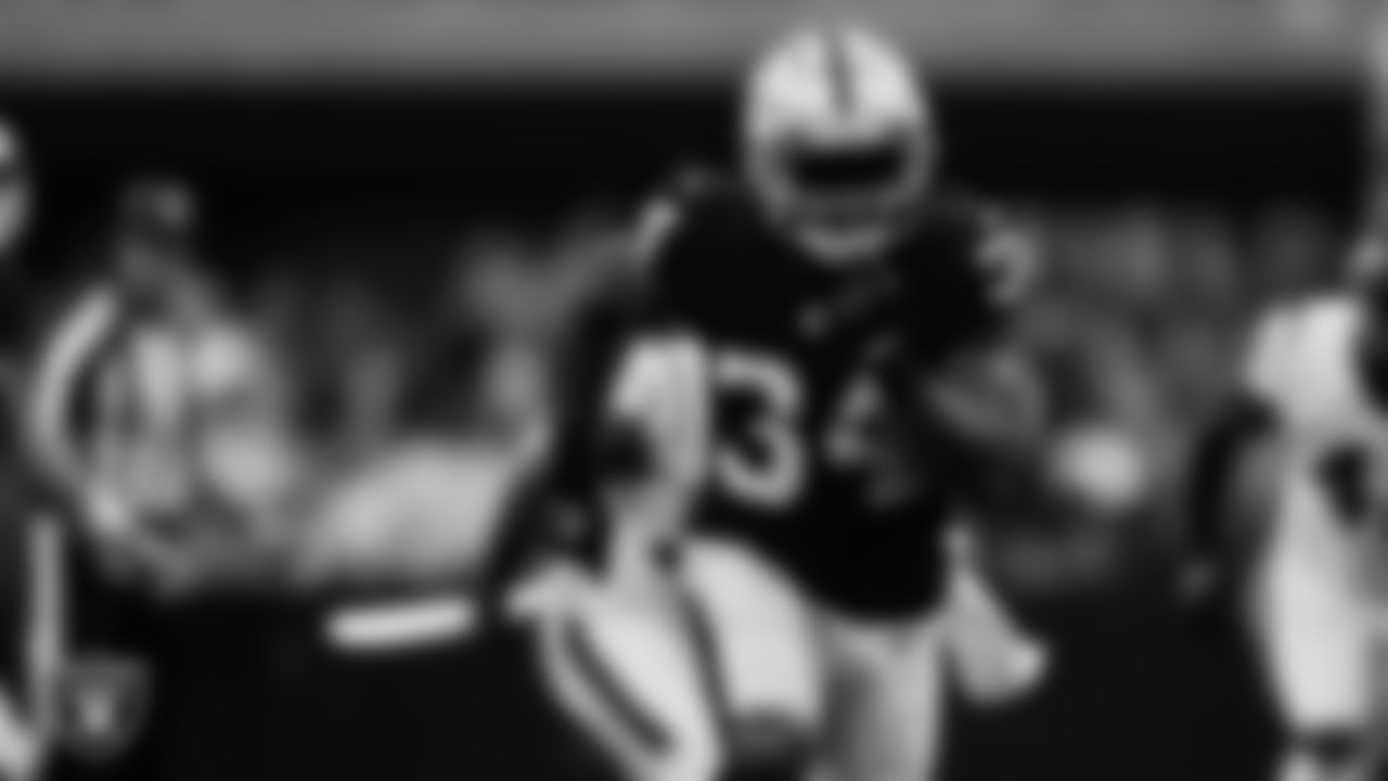 RB Brandon Bolden