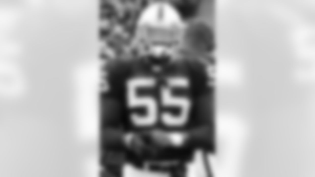 LB Rolando McClain.