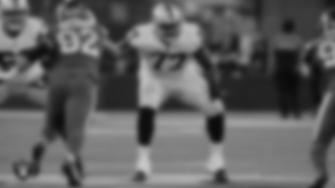 Las Vegas Raiders guard/tackle Patrick Omameh (77) during the preseason game against the Los Angeles Rams at SoFi Stadium.