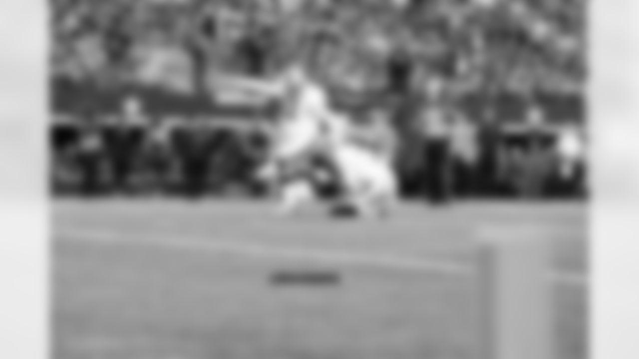 K Sebastian Janikowski kicks the extra point.