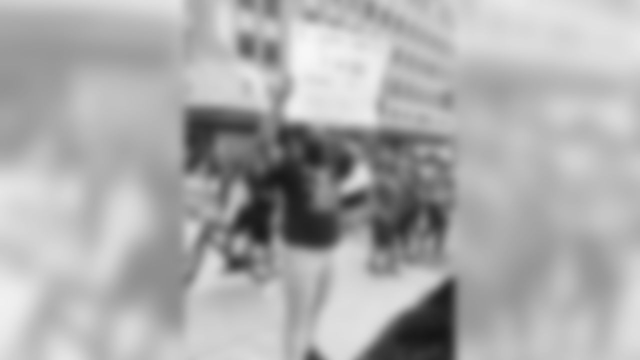 DT P.J. Hall: Time For Us To Make A Change!!!! #SayHisName#GeorgeFloyd✊🏽✊🏾✊🏿