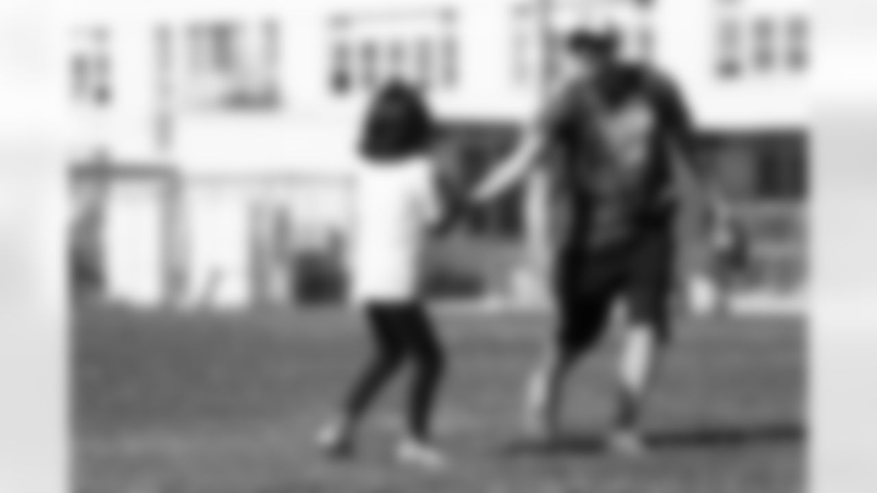 The Los Angeles Rams, in partnership with the NFL, host an NFL PLAY 60 Character Camp at Roosevelt High School in Los Angeles, CA. The Rams will host approximately 300 Hispanic youth, ages 9-13, with little or no football experience for the free camp joined by Rams Cheerleaders and Rampage. Tuesday, September 18, 2018. (Will Navarro/Rams)