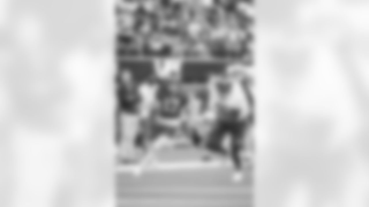 E_06102021_RamsOpenPractice_WN_1652