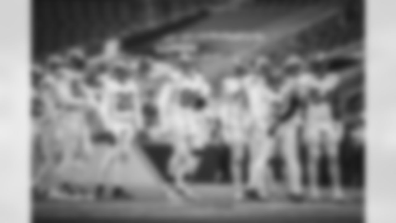 E_TOWL0254_1