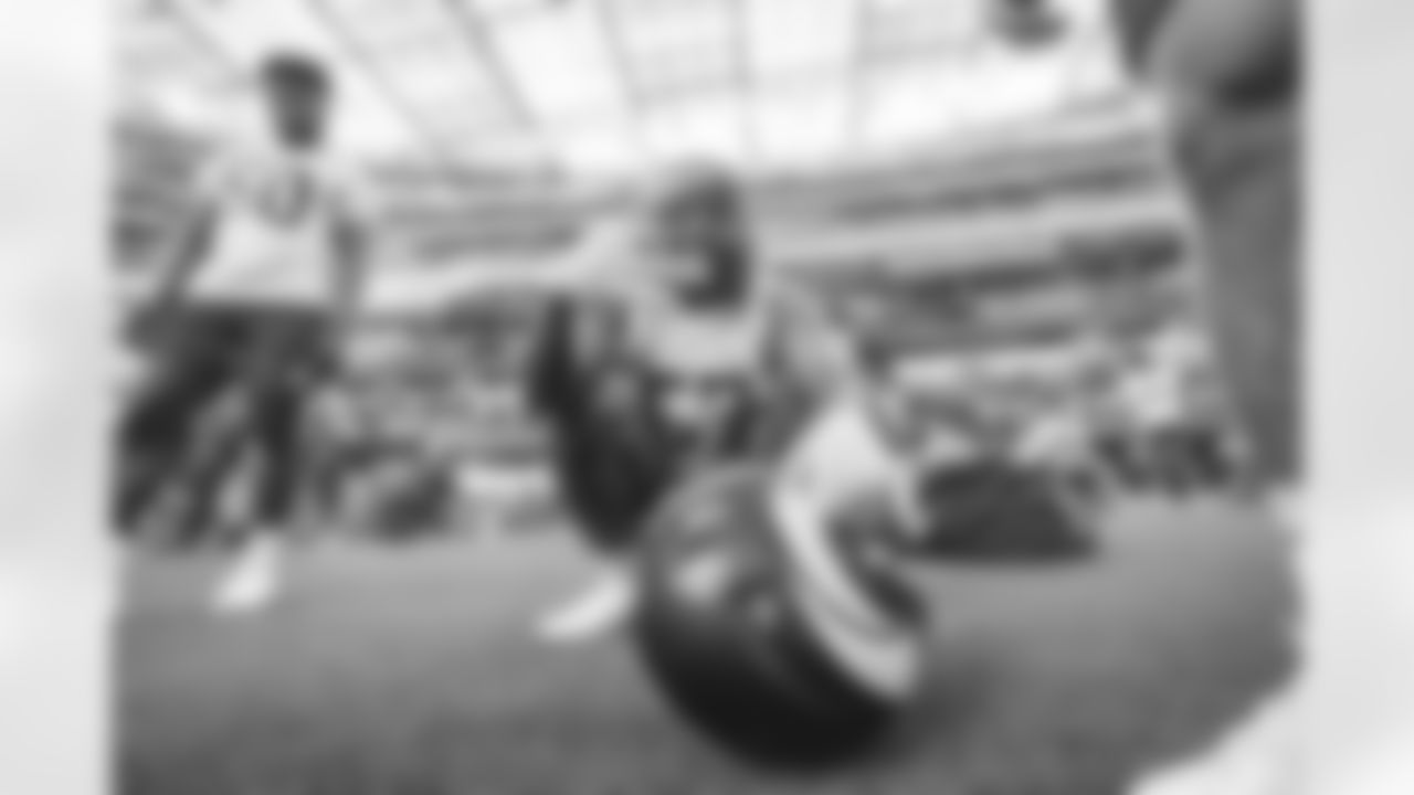 E_06102021_RamsOpenPractice_WN_2132