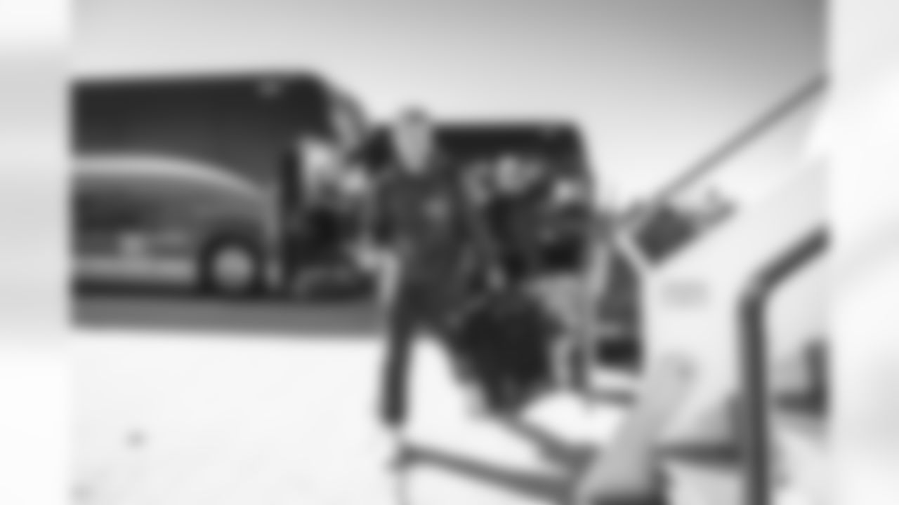 E_TOW11303