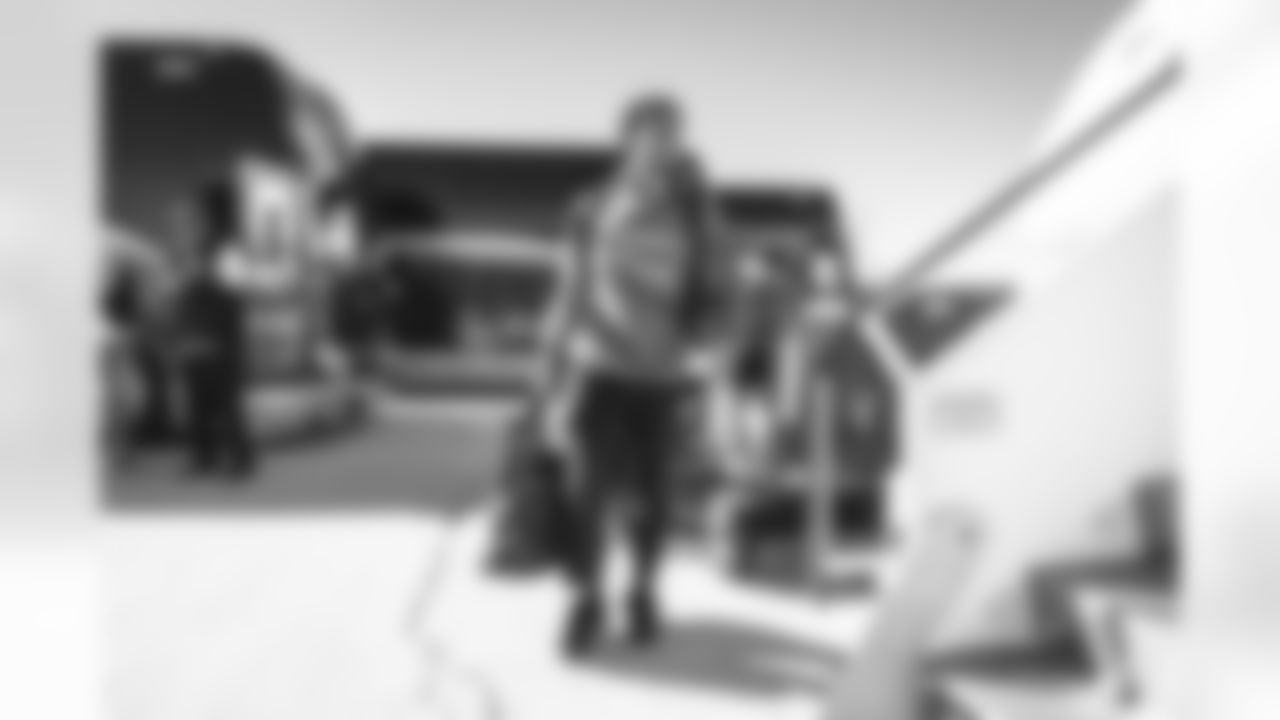 E_TOW12437