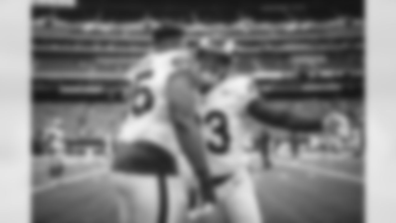 The Los Angeles Rams took on the Houston Texans in Week 8 of the 2021 season.