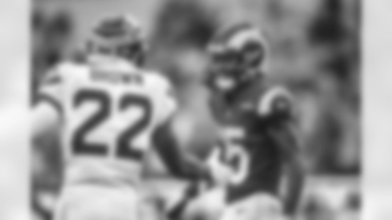 The Los Angeles Rams take on the Seattle Seahawks during Week 13 of the 2022 NFL regular season.