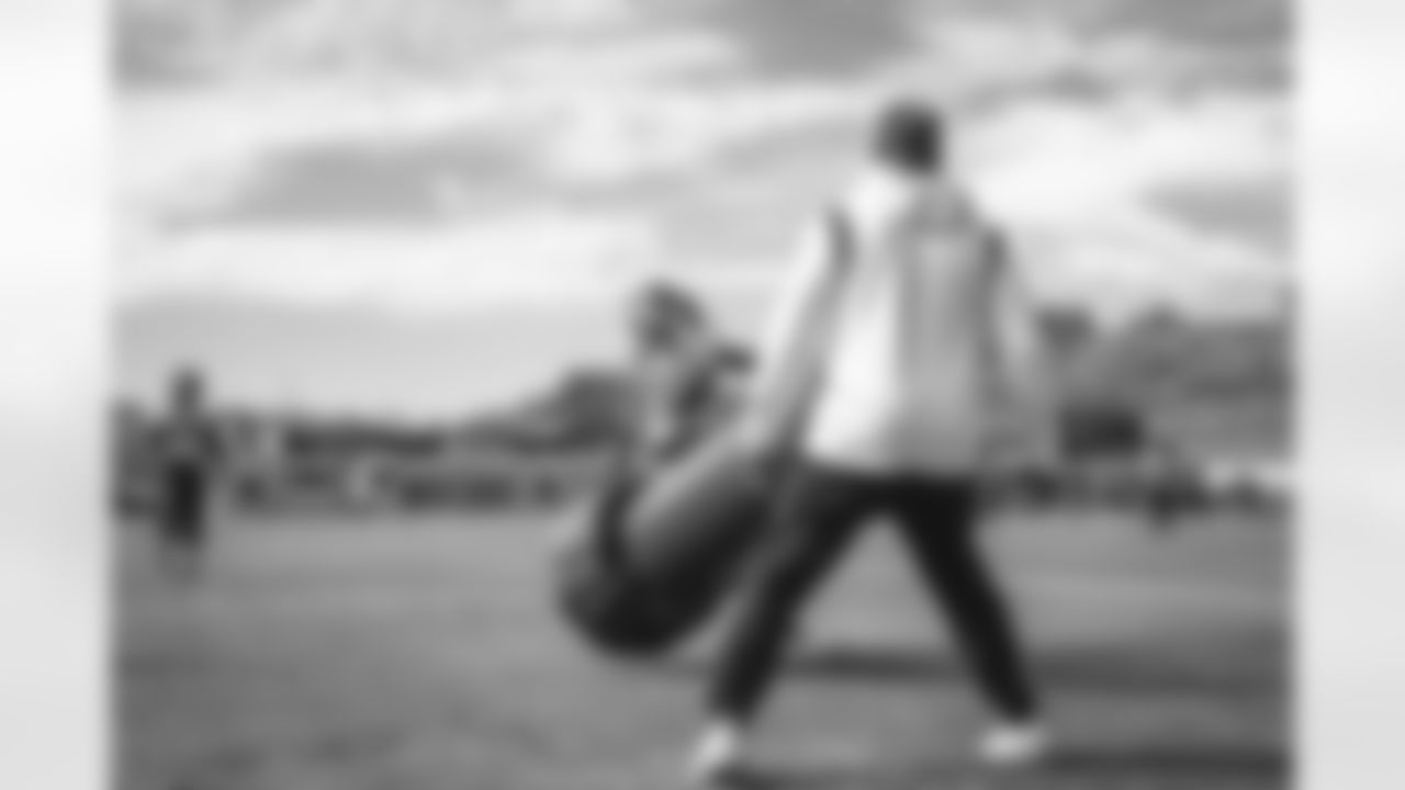 E_TOW02270