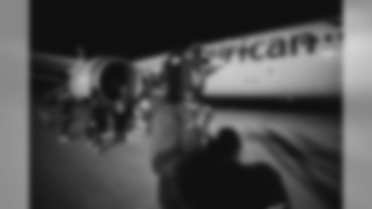 RAMS--ARRIVAL-19