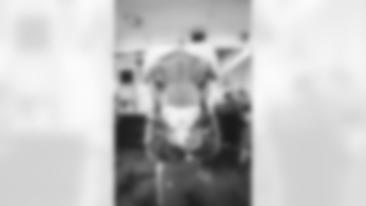 E_091021_rams_woodys_bbq-6009