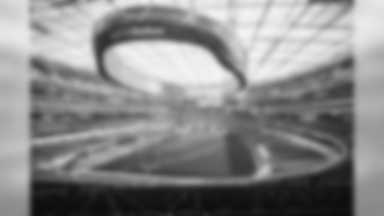 E_SNY_1094