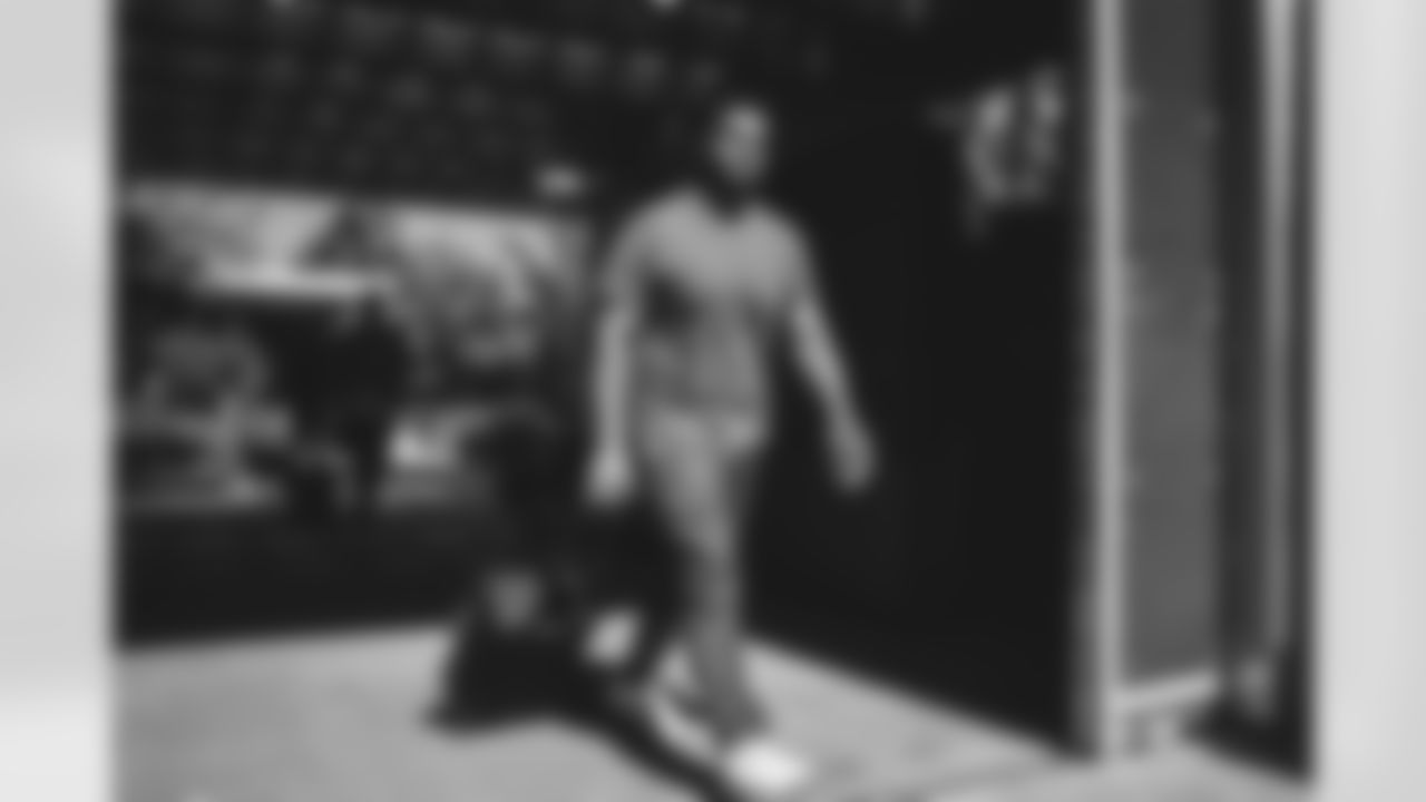 E_TOW12116