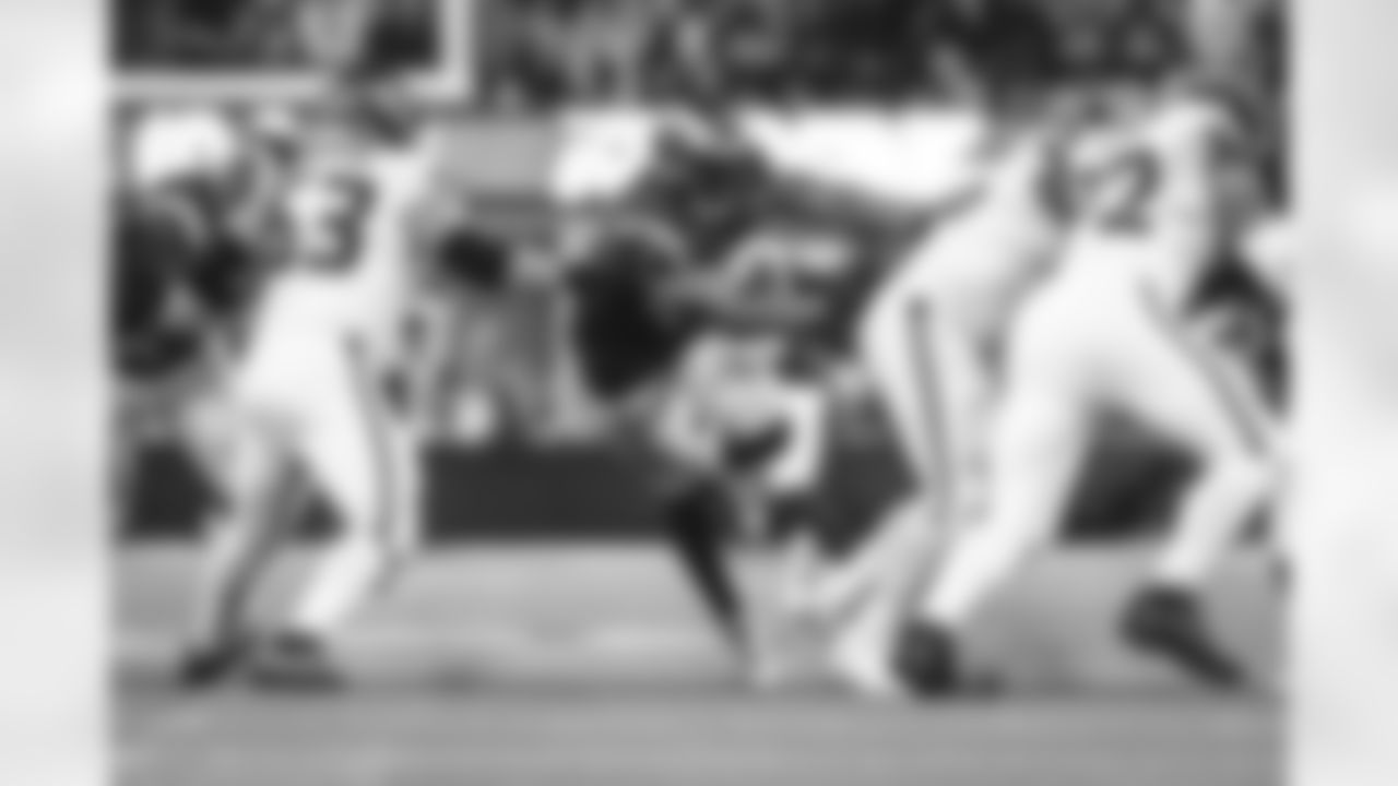 The Los Angeles Rams take on the Seattle Seahawks during Week 13 of the 2022 NFL regular season.