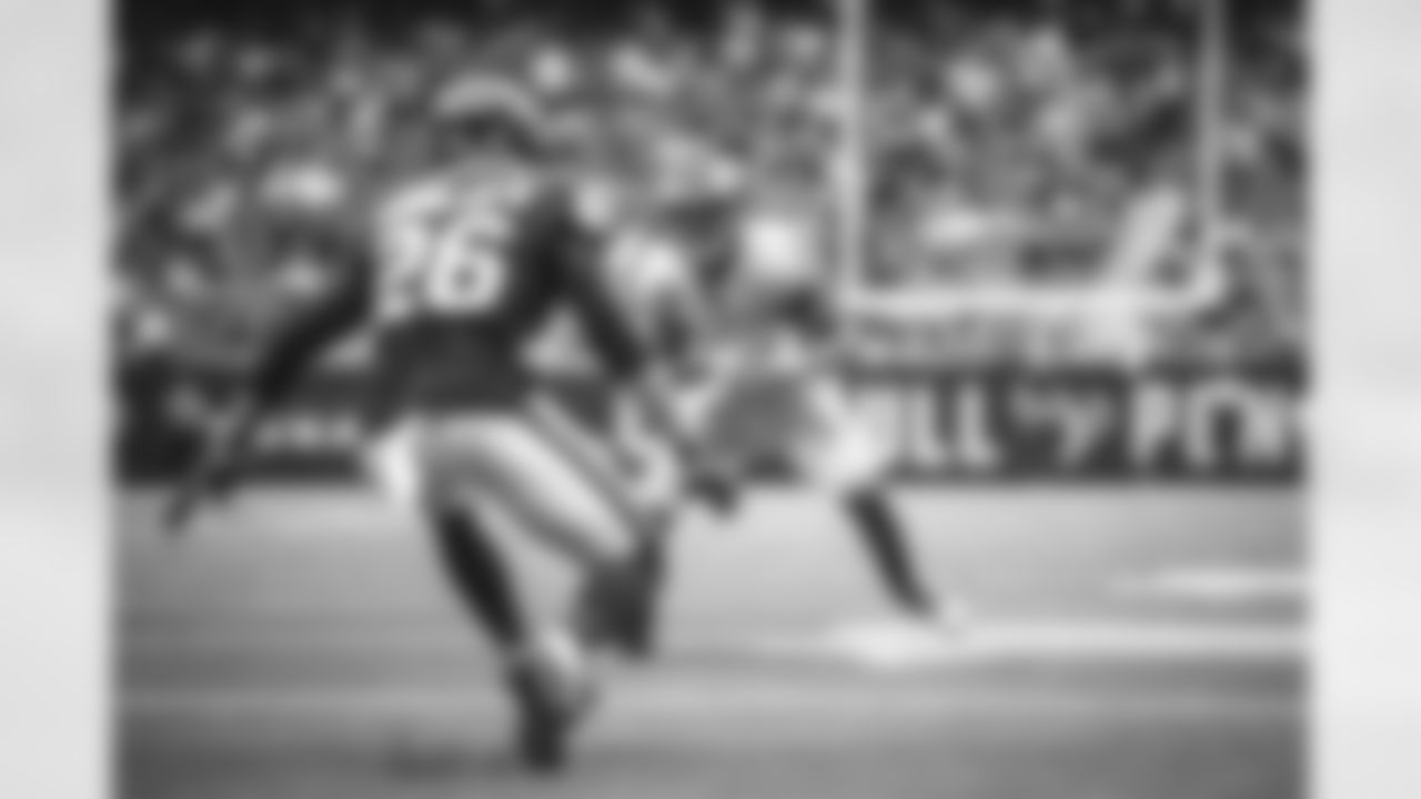 The Los Angeles Rams took on the Houston Texans in Week 8 of the 2021 season.