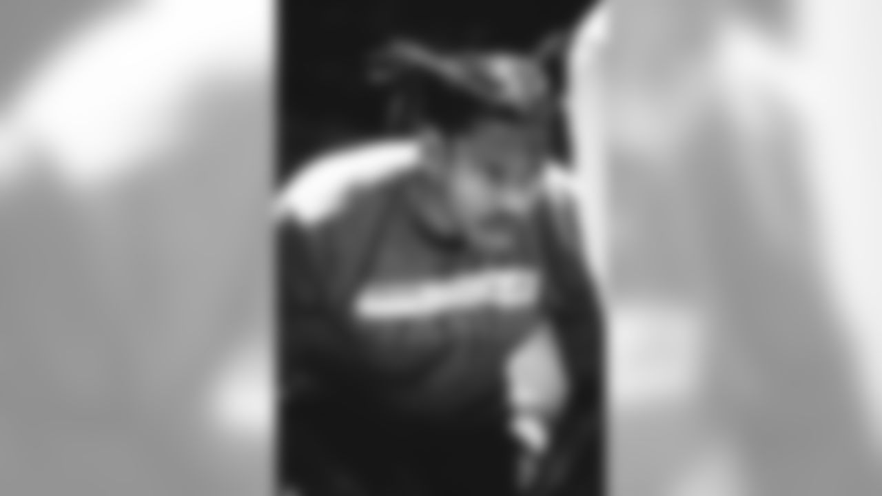 E_SNY_0404