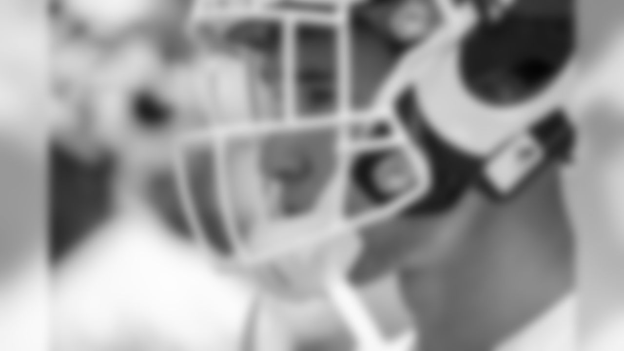 Safety (24) Taylor Rapp of the Los Angeles Rams practices during OTA's, Monday, May 20 2019, in Thousand Oaks, CA. (Jeff Lewis/Rams)