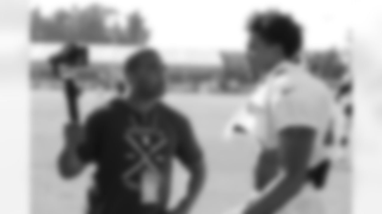 JL8_4185