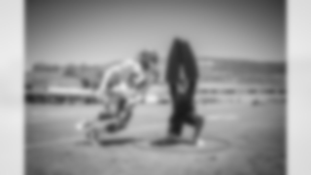 E_TOW_1548