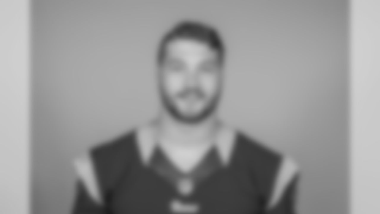 Morgan Fox, DE #97
