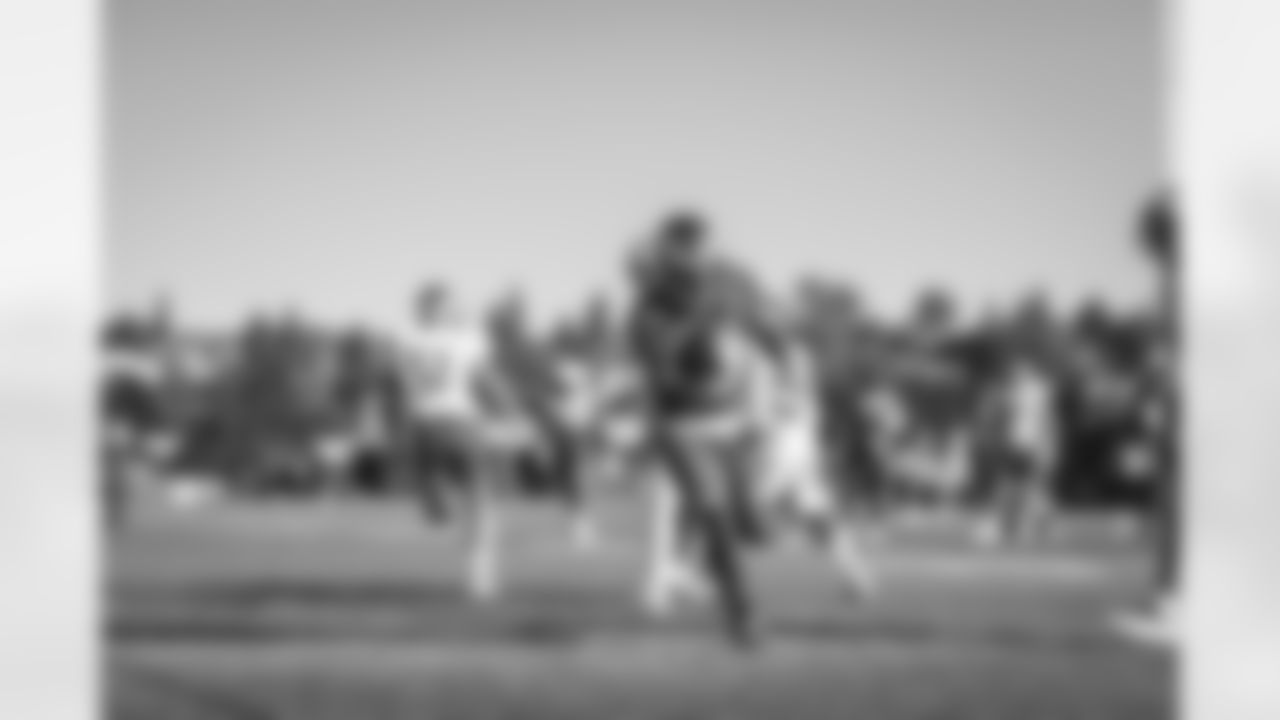 The Los Angeles Rams hit the practice field in preperation of the Week 8 matchup against the Houston Texans.
