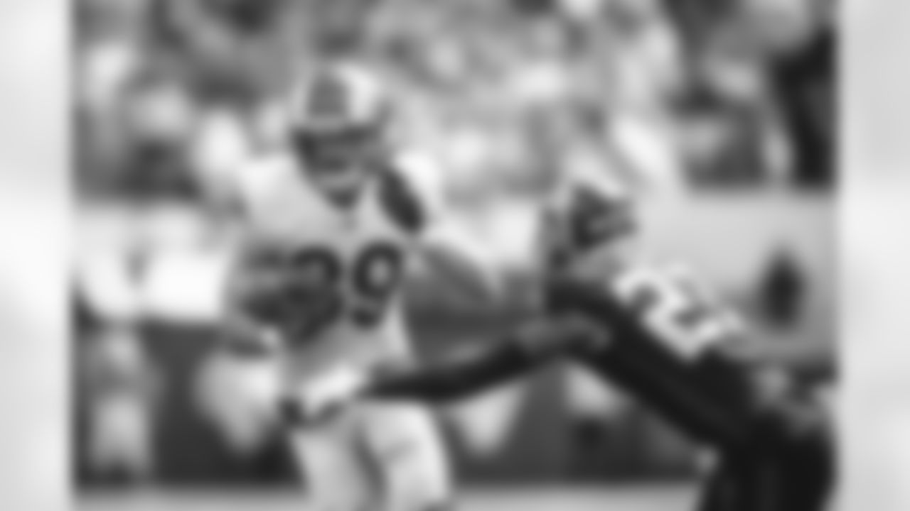 The Los Angeles Rams take on the Atlanta Falcons during Week 2 of the 2022 NFL regular season.