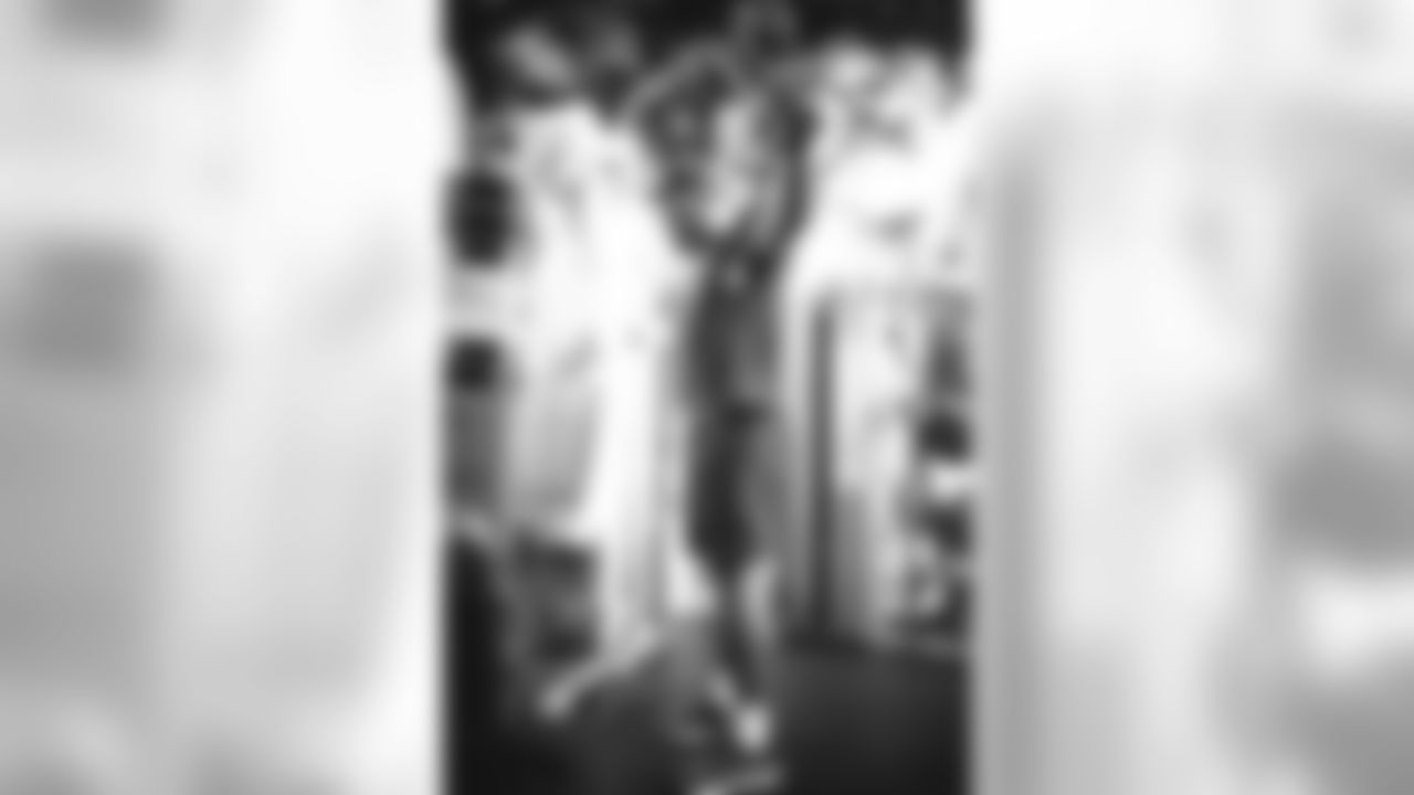 E_SNY_0417