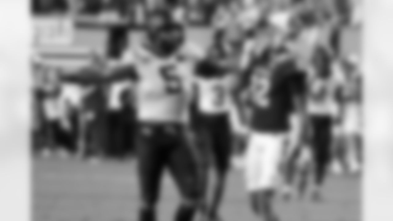 Ryan Smenda Jr. - Linebacker - Wake Forest | 2023 Los Angeles Rams Undrafted Free Agents
AP Photo/Karl B DeBlaker