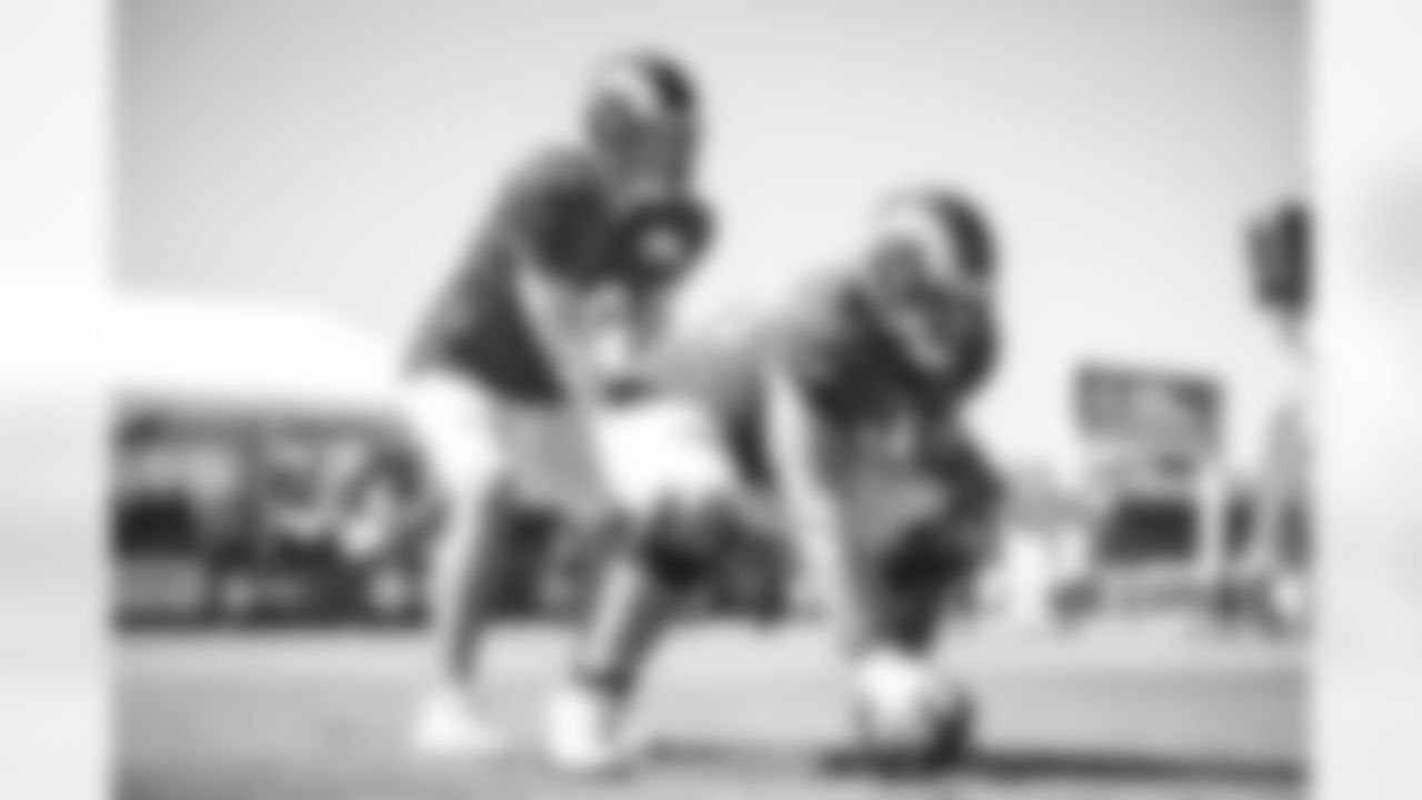 Los Angeles Rams host 2021 training camp practice at UC Irvine.