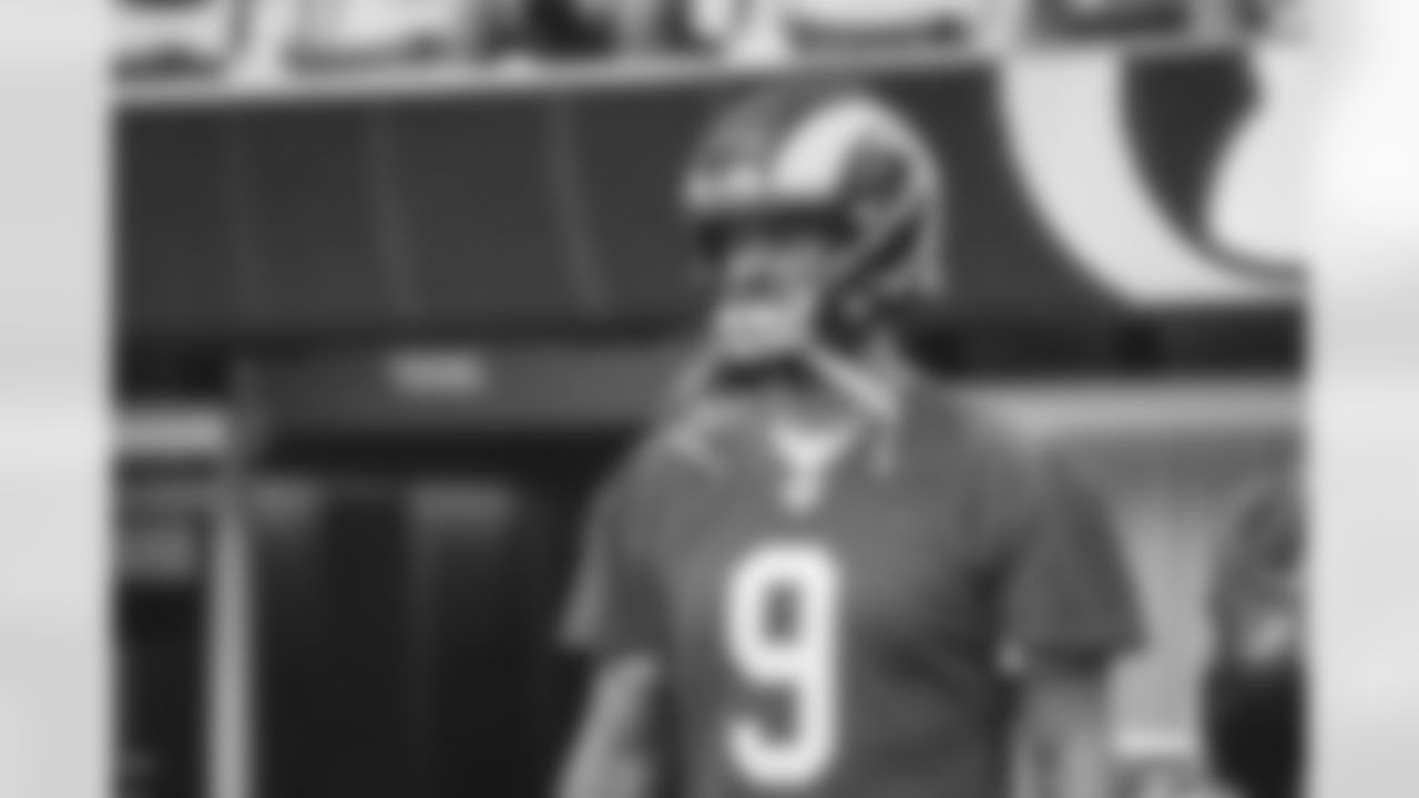 E_06102021_RamsOpenPractice_WN_1970