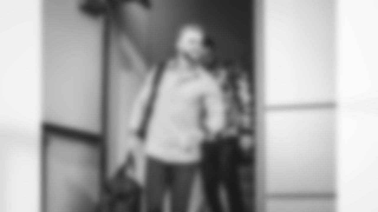 E_TOW23041
