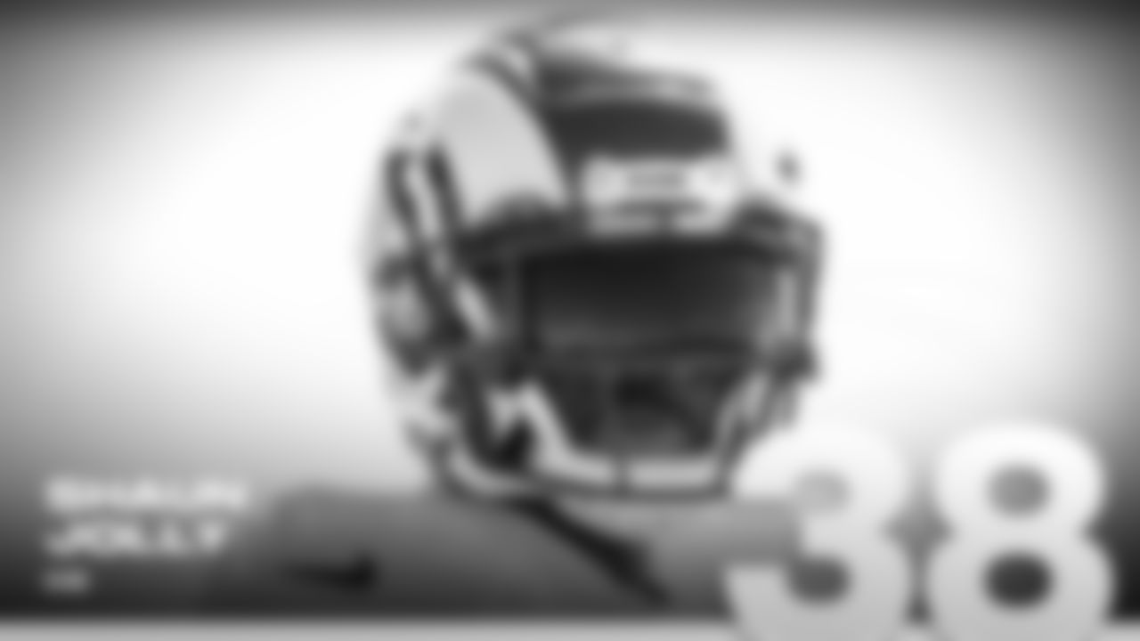 roster gallery 16x9-38