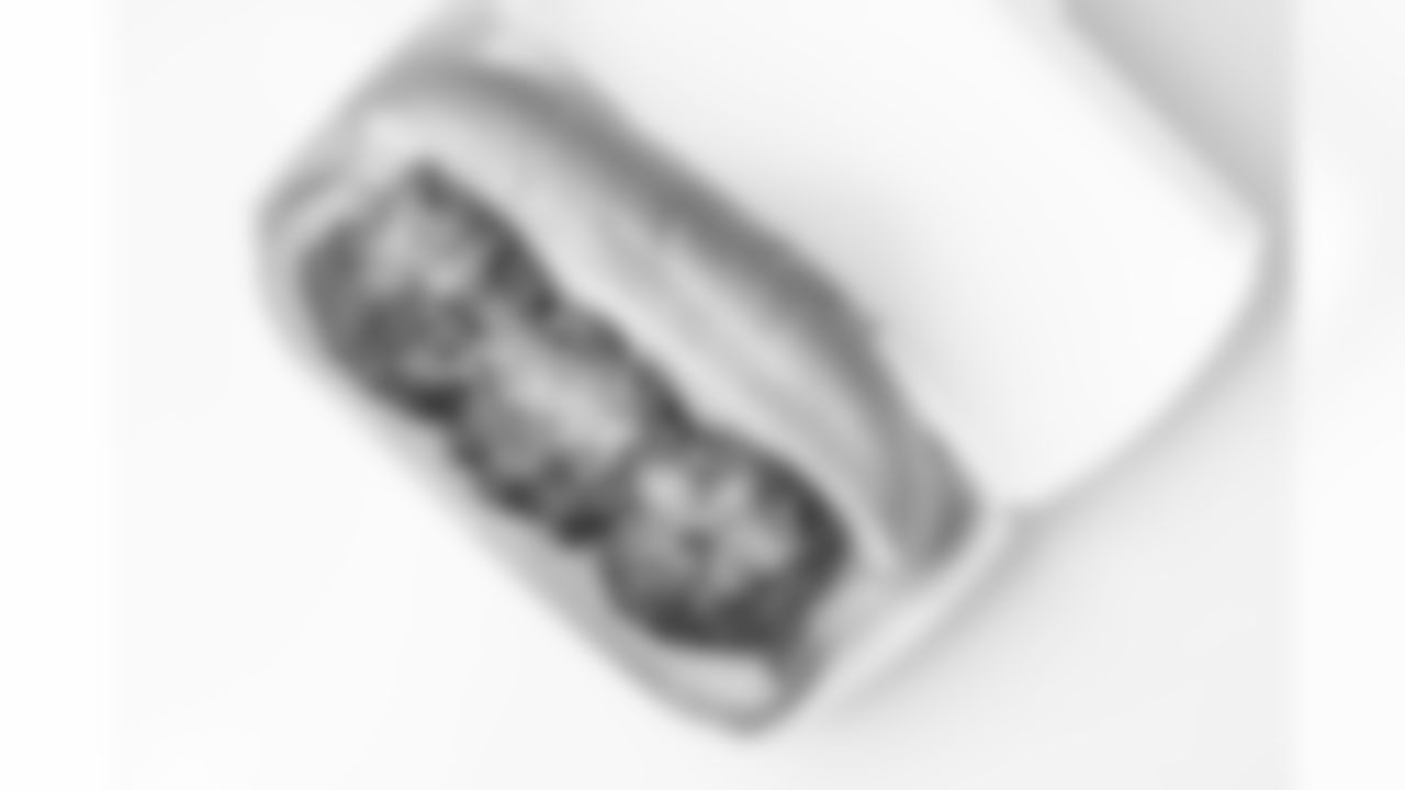 JakobLayman.0923.LegendsSofi_060