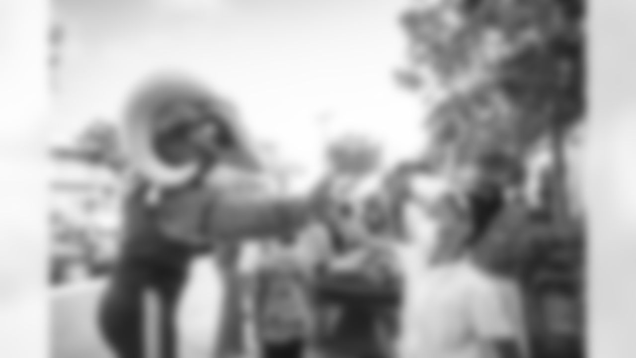 E_TOW_3907