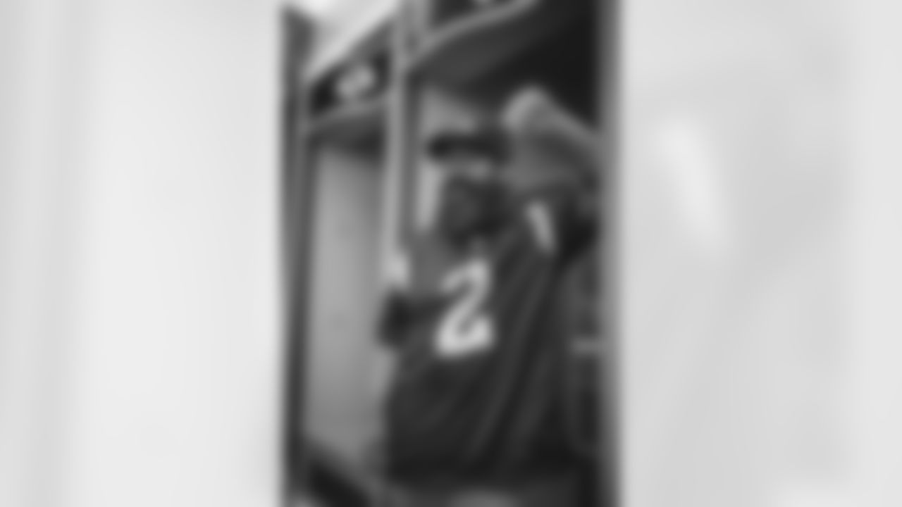 E_TOW_2402