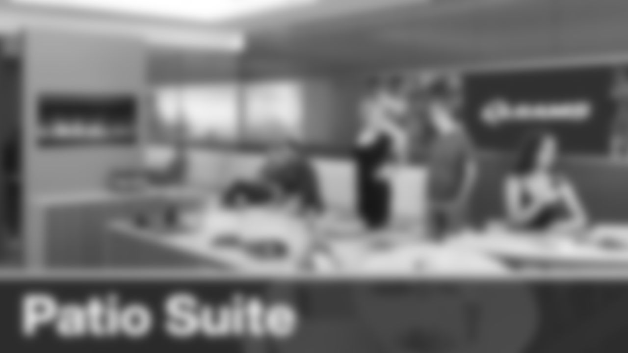 suites-Patio (2)
