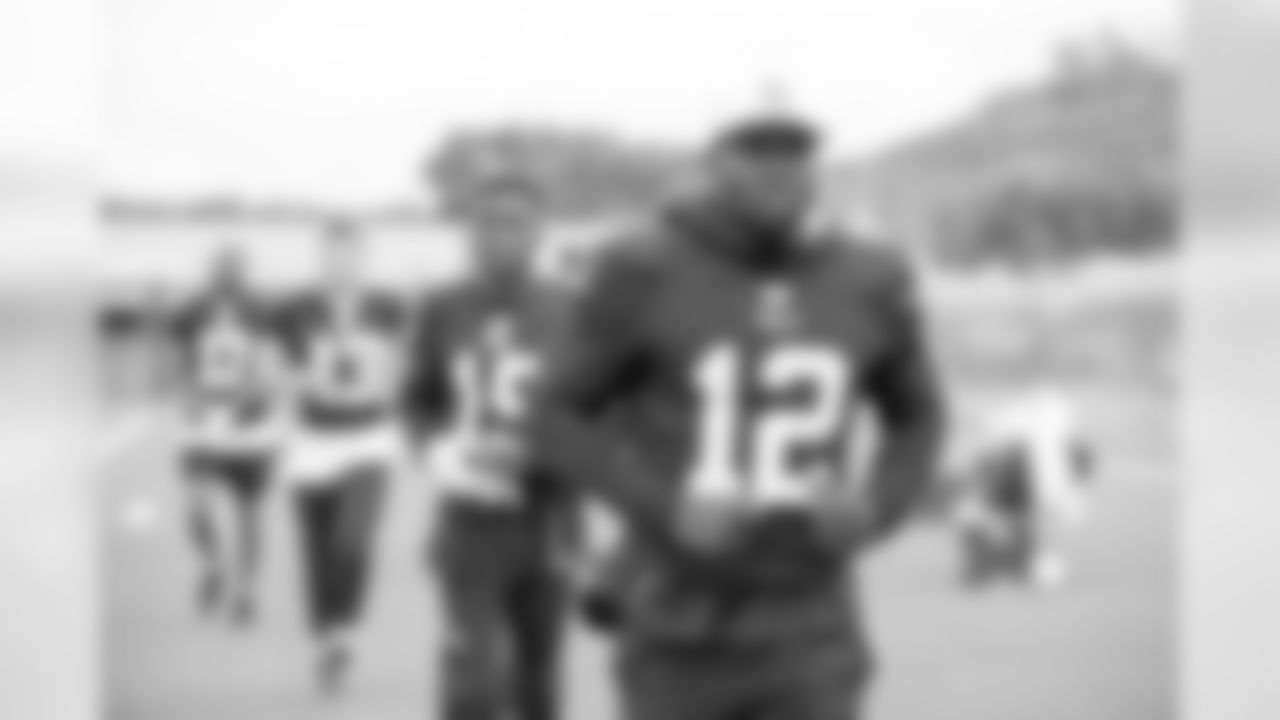Wide receiver (12) Brandin Cooks of the Los Angeles Rams works out on Day 1 of Phase II of the offseason workouts, Monday, April 29, 2019, in Thousand Oaks, CA. (Jeff Lewis/Rams)