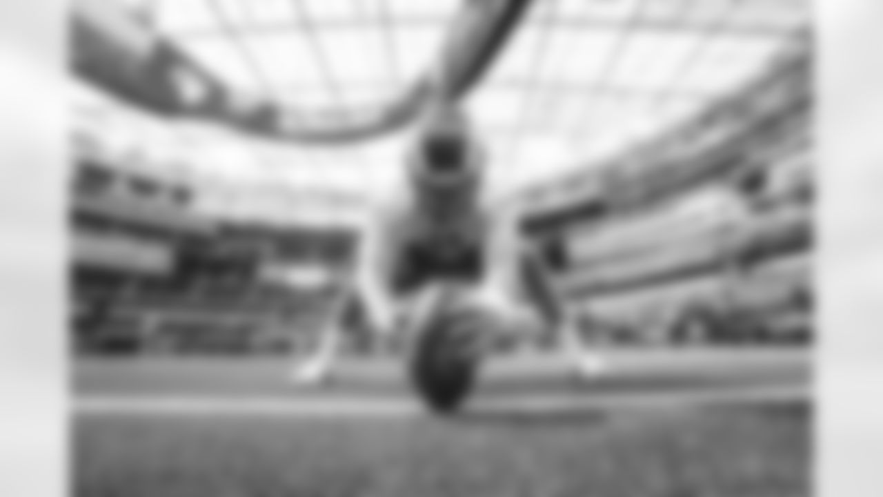 E_06102021_RamsOpenPractice_WN_0900