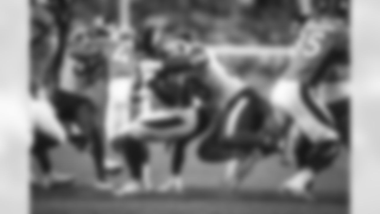 The Los Angeles Rams take on the Denver Broncos for the final preseason game of 2021.