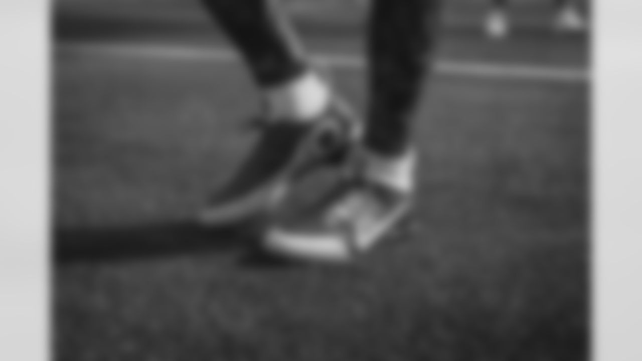 E_TOW08689