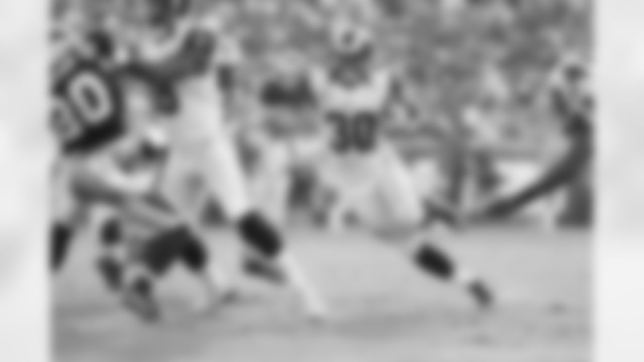 Los Angeles Rams running back Todd Gurley (30) during the NFL regular season game against the Carolina Panthers on Sunday, Nov. 6, 2016 in Los Angeles. (Ric Tapia/Rams)