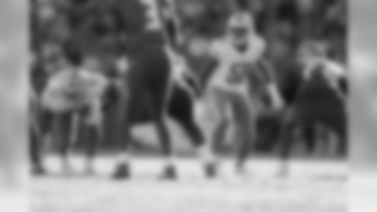 Tahir Whitehead, Linebacker