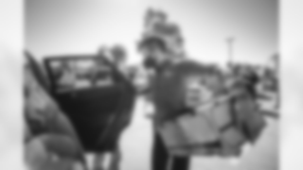 E_TOW_7636