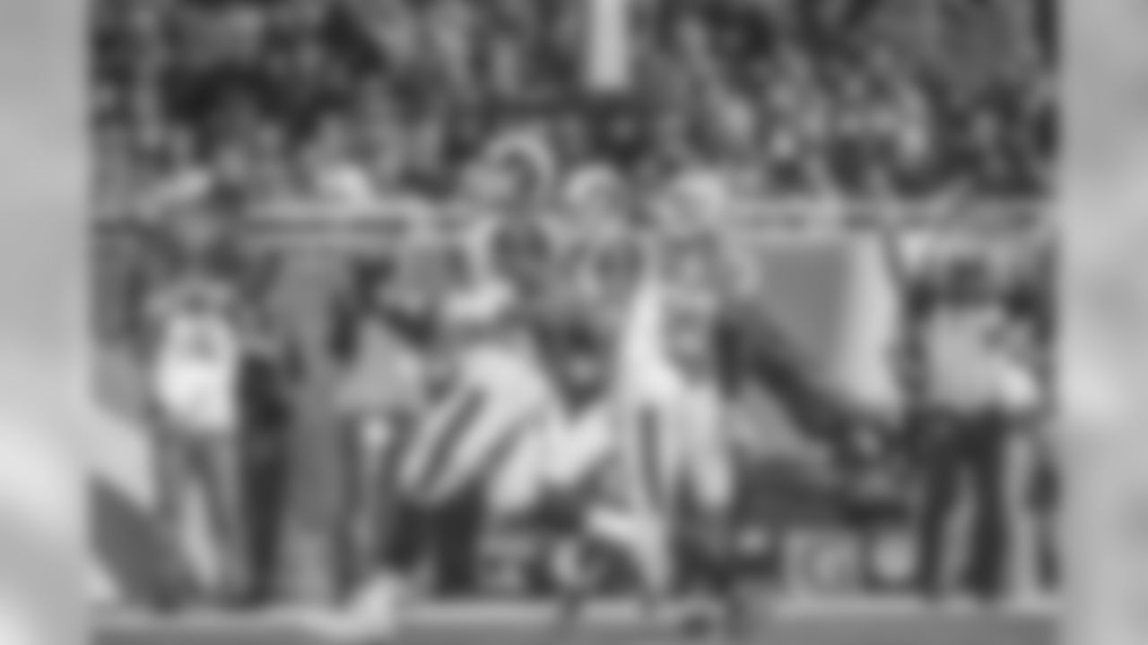 181202_LionsRams_JL_238