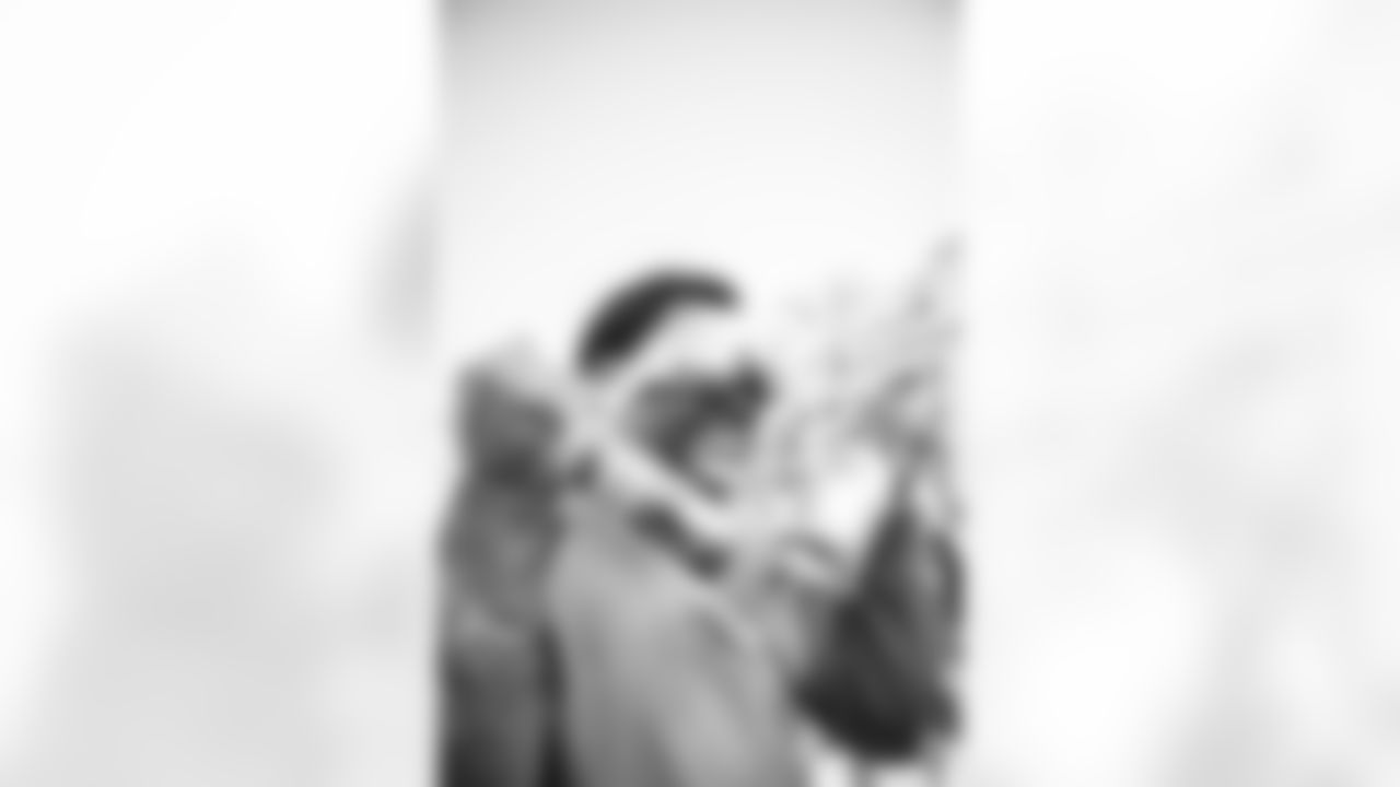 E_220216_RamsChampionshipParade_7954