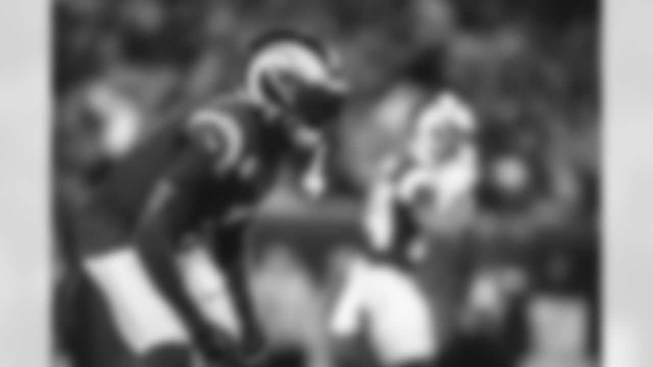 The Los Angeles Rams take on the Tampa Bay Buccaneers during Week 9 of the 2022 NFL regular season.