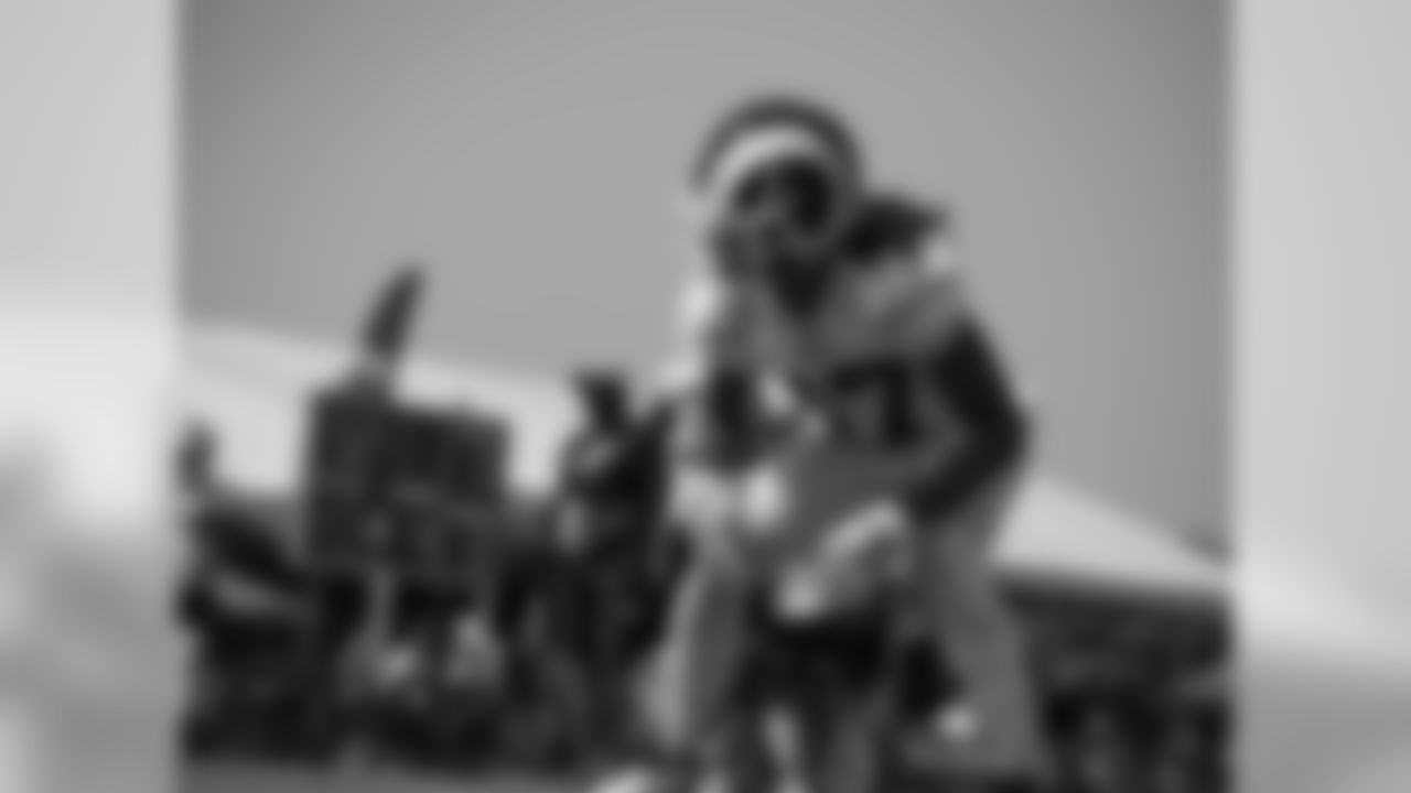 cornerback RAMON RICHARDS Of The Los Angeles Rams, in position for drill during practice at training camp 2018 at University Of California Irvine in Irvine, CA on 08/11/2018 (rams/KameryonGreyBrown)