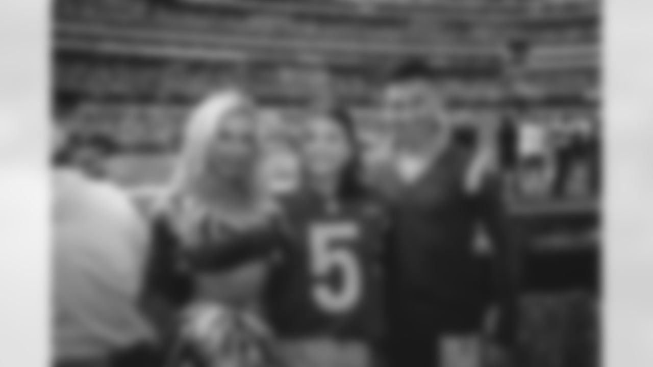 Lia McHugh in the Rams House!!! | Ryan Hadji, NFL LCC