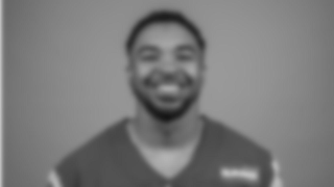 30 - RB Raymond Calais